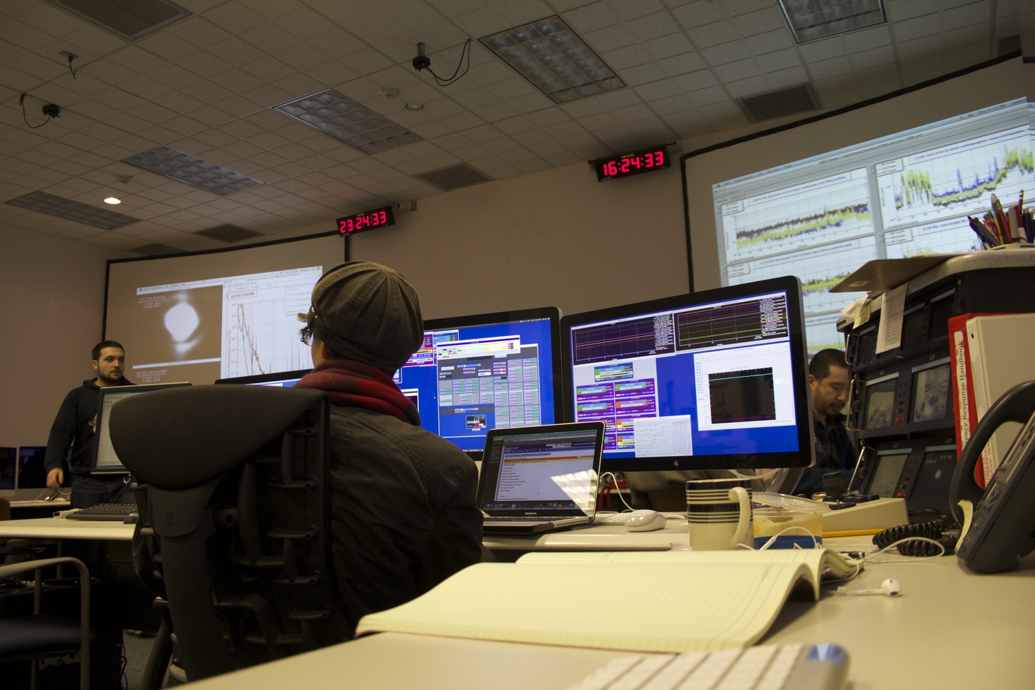LIGO Hanford control room monitors